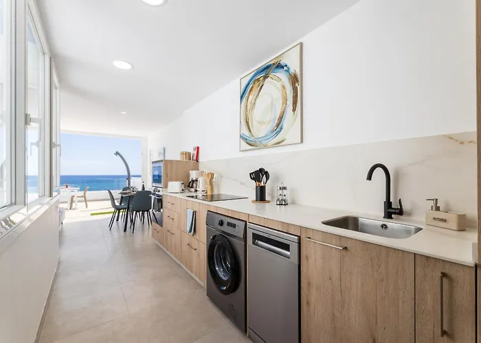 Ocean Confort Pad By Escape Arrieta (Lanzarote)