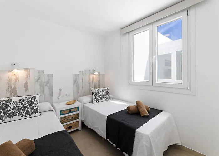 Ocean Confort Pad By Escape Arrieta (Lanzarote)